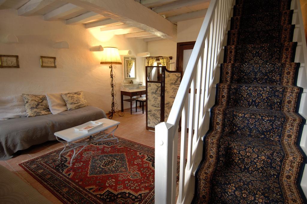 Château du Max Le Theil (Allier) Quarto foto